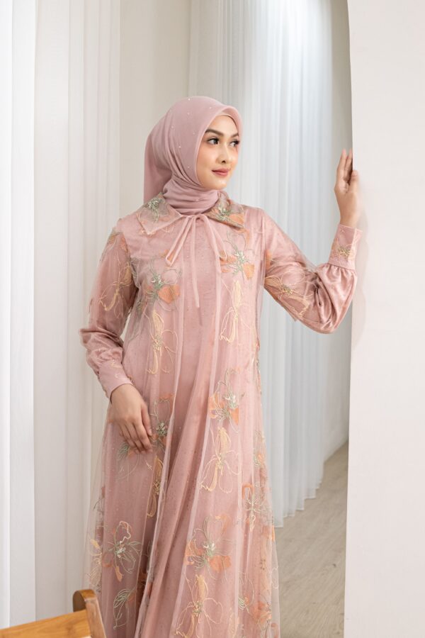 Adelia Dress Pink